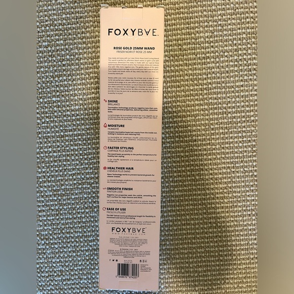 Foxy Bae Black and Rose Gold 25MM Curling Wand - Picture 2 of 3